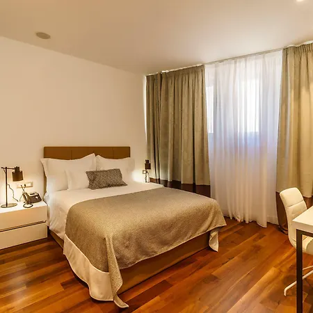 Oasis Life Bed and breakfast 4*