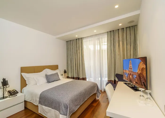 Nocleg ze śniadaniem Oasis Life Split