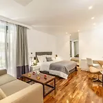Oasis Life 4*