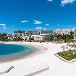 Oasis Life krevet i doručak Split