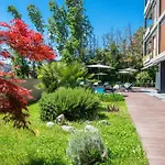 Oasis Life krevet i doručak 4*