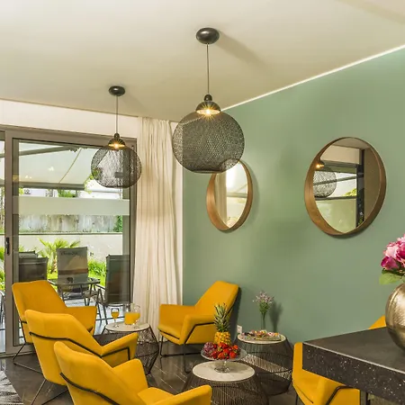 فندق مبيت وإفطار Oasis Life سبليت