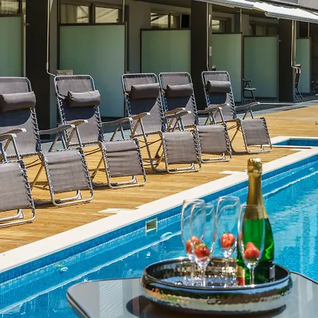 فندق مبيت وإفطار Oasis Life