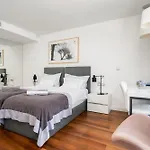 Oasis Life 4* سبليت
