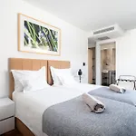 Oasis Life 4* سبليت