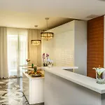 فندق مبيت وإفطار Oasis Life
